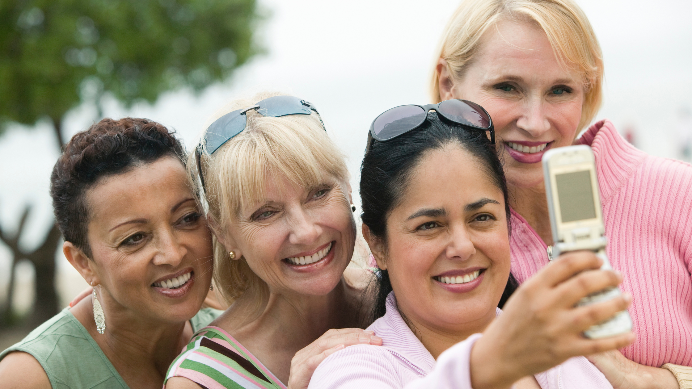 women's hormones begin to change before menopause